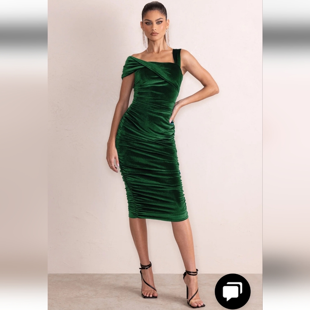 Daniela Bottle Green Velvet One-Shoulder Ruched Midi Dress